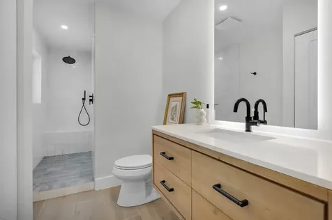 1 Sw 8th Terrace Boca Raton FL 33486