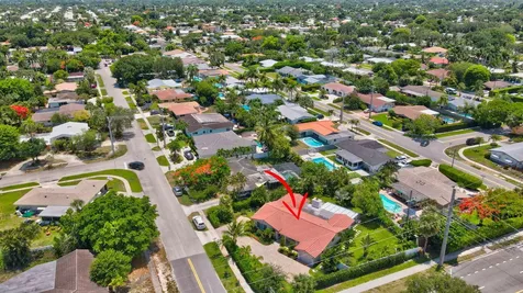 1 Sw 8th Terrace Boca Raton FL 33486