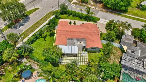 1 Sw 8th Terrace Boca Raton FL 33486
