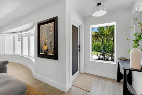 1 Sw 8th Terrace Boca Raton FL 33486