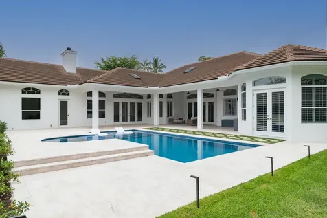 8246 Man O War Road Palm Beach Gardens FL 33418