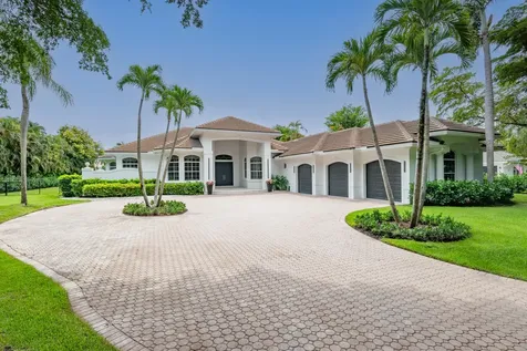 8246 Man O War Road Palm Beach Gardens FL 33418
