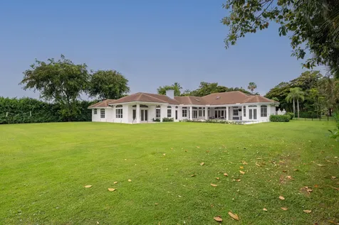 8246 Man O War Road Palm Beach Gardens FL 33418