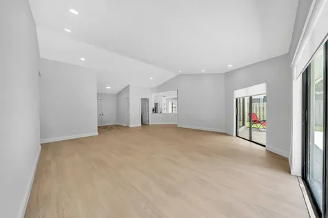 9817 Majorca Place Boca Raton FL 33434