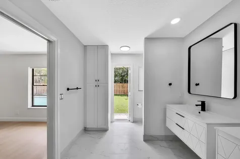 9817 Majorca Place Boca Raton FL 33434