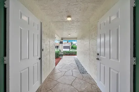 9817 Majorca Place Boca Raton FL 33434