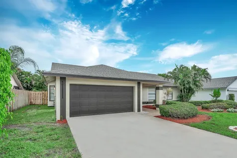 9817 Majorca Place Boca Raton FL 33434