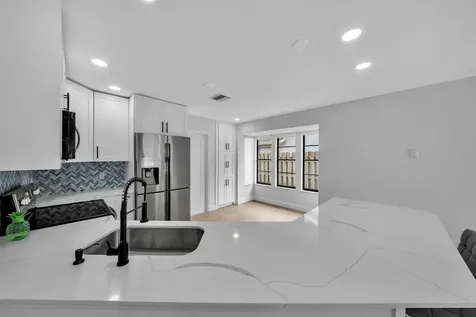9817 Majorca Place Boca Raton FL 33434