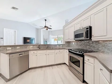 7121 Nw Turtle Walk Boca Raton FL 33487