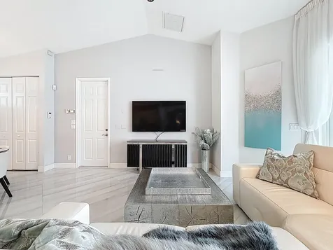 7121 Nw Turtle Walk Boca Raton FL 33487