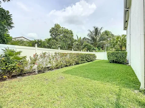 7121 Nw Turtle Walk Boca Raton FL 33487
