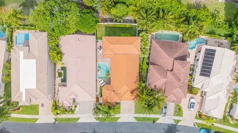 7121 Nw Turtle Walk Boca Raton FL 33487