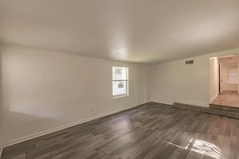 808 N Palmway Lake Worth Beach FL 33460