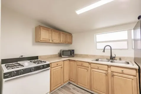 808 N Palmway Lake Worth Beach FL 33460