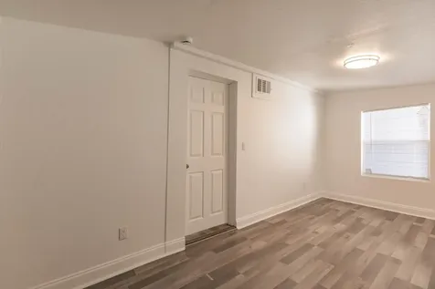 808 N Palmway Lake Worth Beach FL 33460