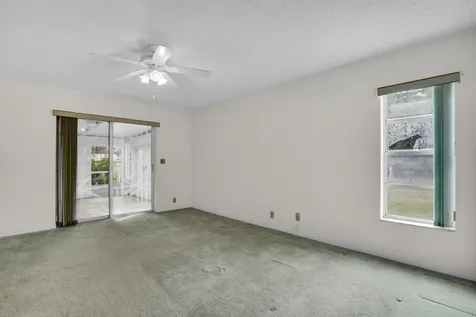 6113 Rainbow Circle Greenacres FL 33463