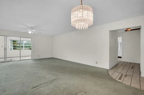 6113 Rainbow Circle Greenacres FL 33463