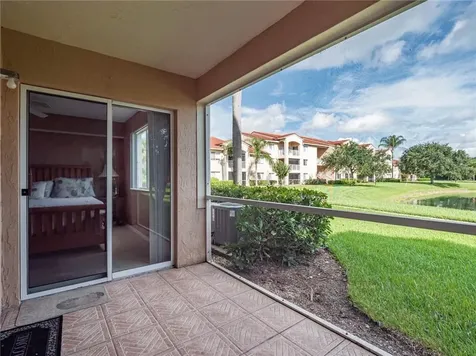 1590 S 42nd Circle Vero Beach FL 32967