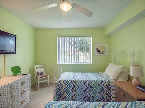 1590 S 42nd Circle Vero Beach FL 32967