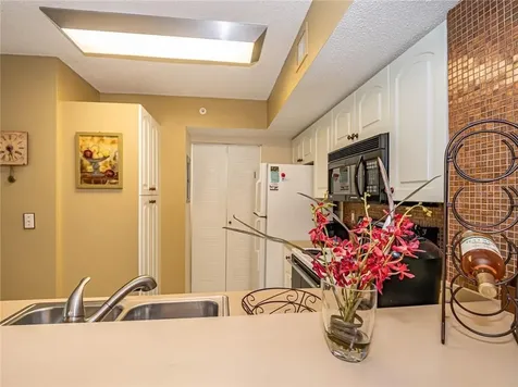 1590 S 42nd Circle Vero Beach FL 32967