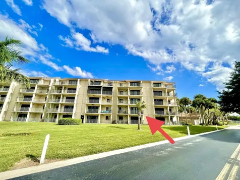 901 SW Seafarer Circle Jupiter FL 33477