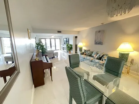 901 SW Seafarer Circle Jupiter FL 33477