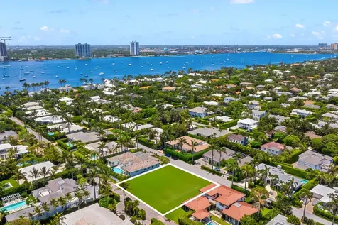 226 List Road Palm Beach FL 33480