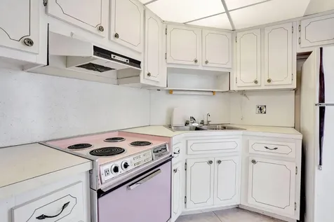 1021 Crystal Lake Drive Deerfield Beach FL 33064