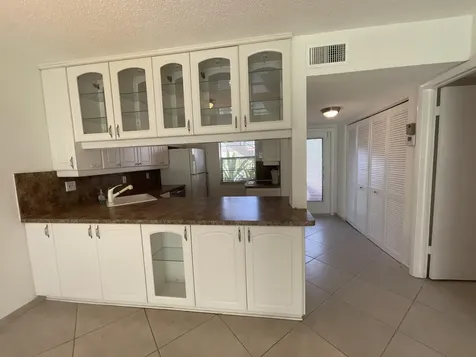 21 Abbey Lane Delray Beach FL 33446