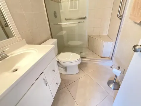 21 Abbey Lane Delray Beach FL 33446