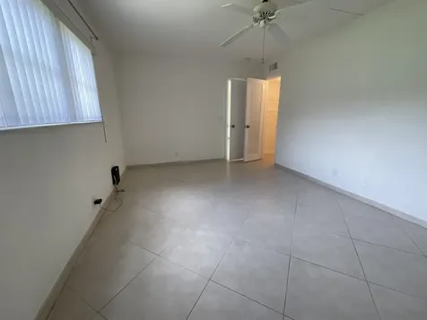 21 Abbey Lane Delray Beach FL 33446