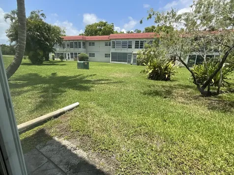 21 Abbey Lane Delray Beach FL 33446