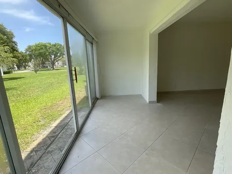 21 Abbey Lane Delray Beach FL 33446