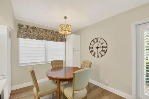 216 Dorchester J West Palm Beach FL 33417