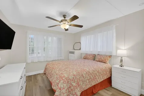 216 Dorchester J West Palm Beach FL 33417