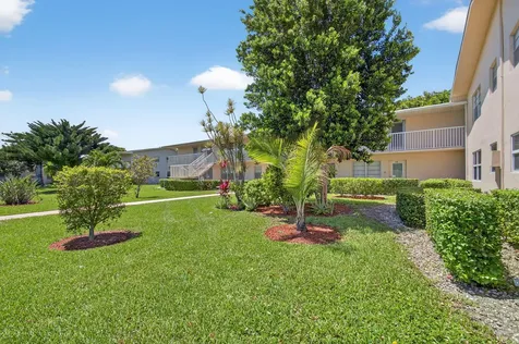 216 Dorchester J West Palm Beach FL 33417