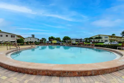 216 Dorchester J West Palm Beach FL 33417