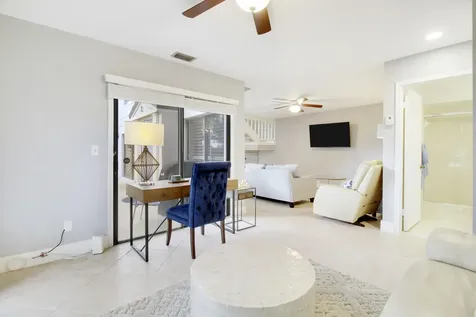 377 Prestwick Lane Palm Beach Gardens FL 33418
