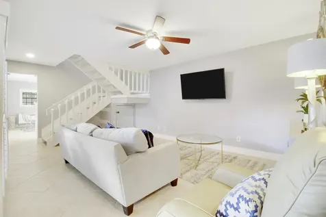377 Prestwick Lane Palm Beach Gardens FL 33418