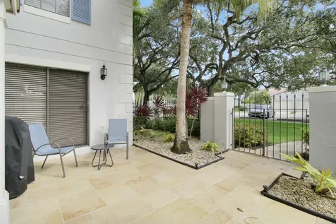 377 Prestwick Lane Palm Beach Gardens FL 33418