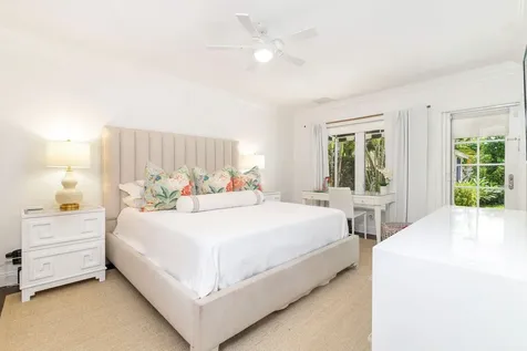 231 Cocoanut Row Palm Beach FL 33480