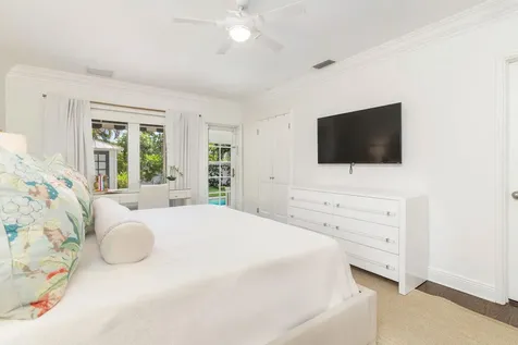231 Cocoanut Row Palm Beach FL 33480