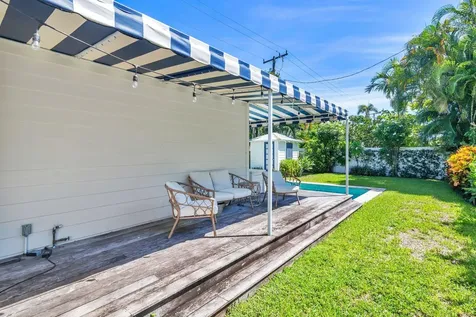 231 Cocoanut Row Palm Beach FL 33480