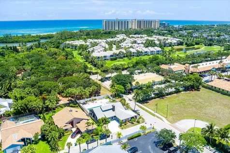 901 Sandy Oaks Drive Jupiter FL 33477