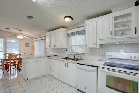 908 Bougainvillea Circle Barefoot Bay FL 32976