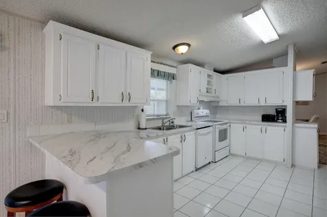 908 Bougainvillea Circle Barefoot Bay FL 32976