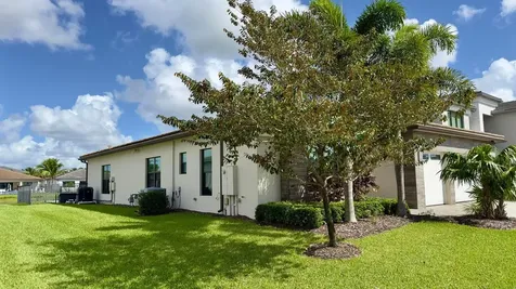 8817 New River Falls Road Boca Raton FL 33496