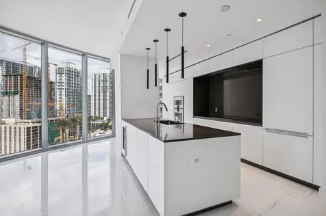 300 Biscayne Boulevard Way Miami FL 33131