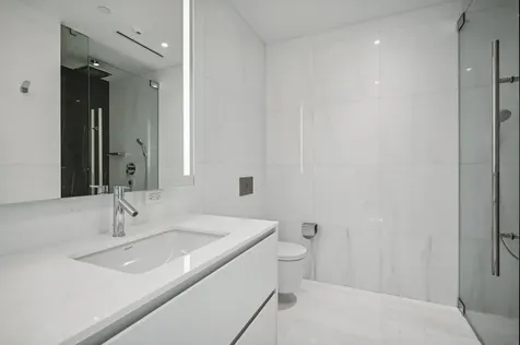 300 Biscayne Boulevard Way Miami FL 33131