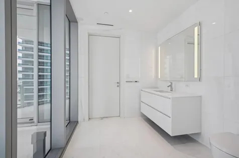 300 Biscayne Boulevard Way Miami FL 33131